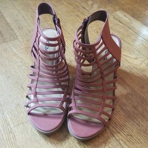 Soda shoes size 10. Never worn